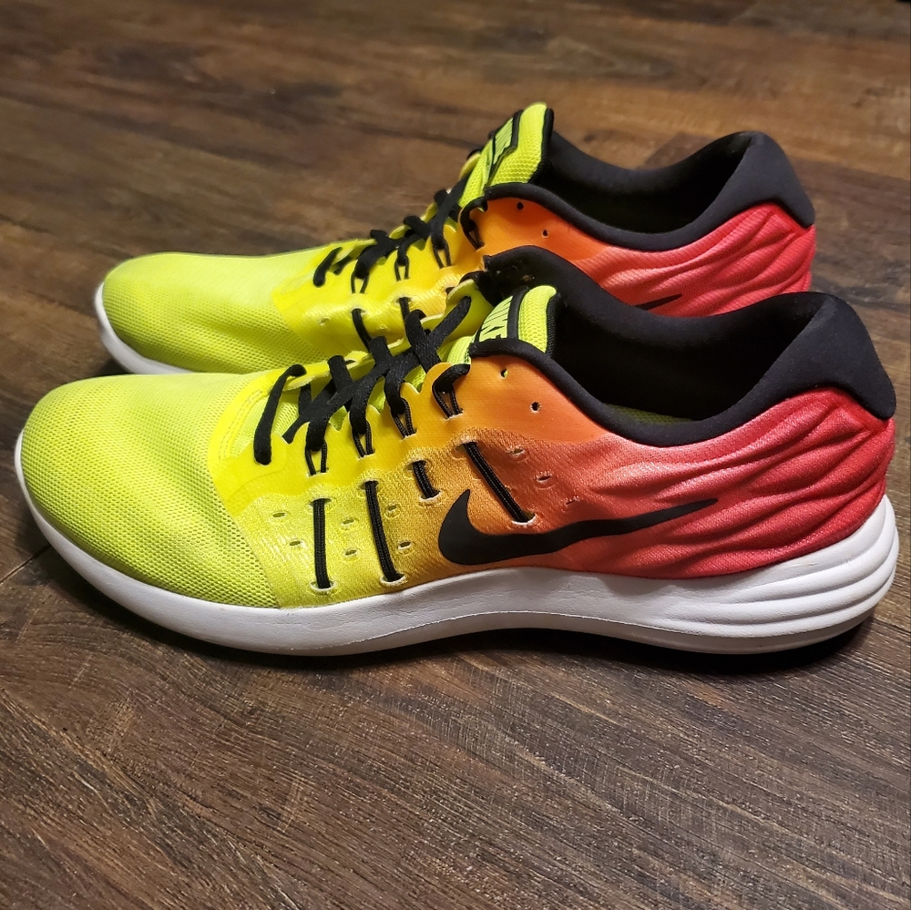 Nike Zoom LunarStelos OC Shoes Pink Volt Mens 12 Athletic Sneakers